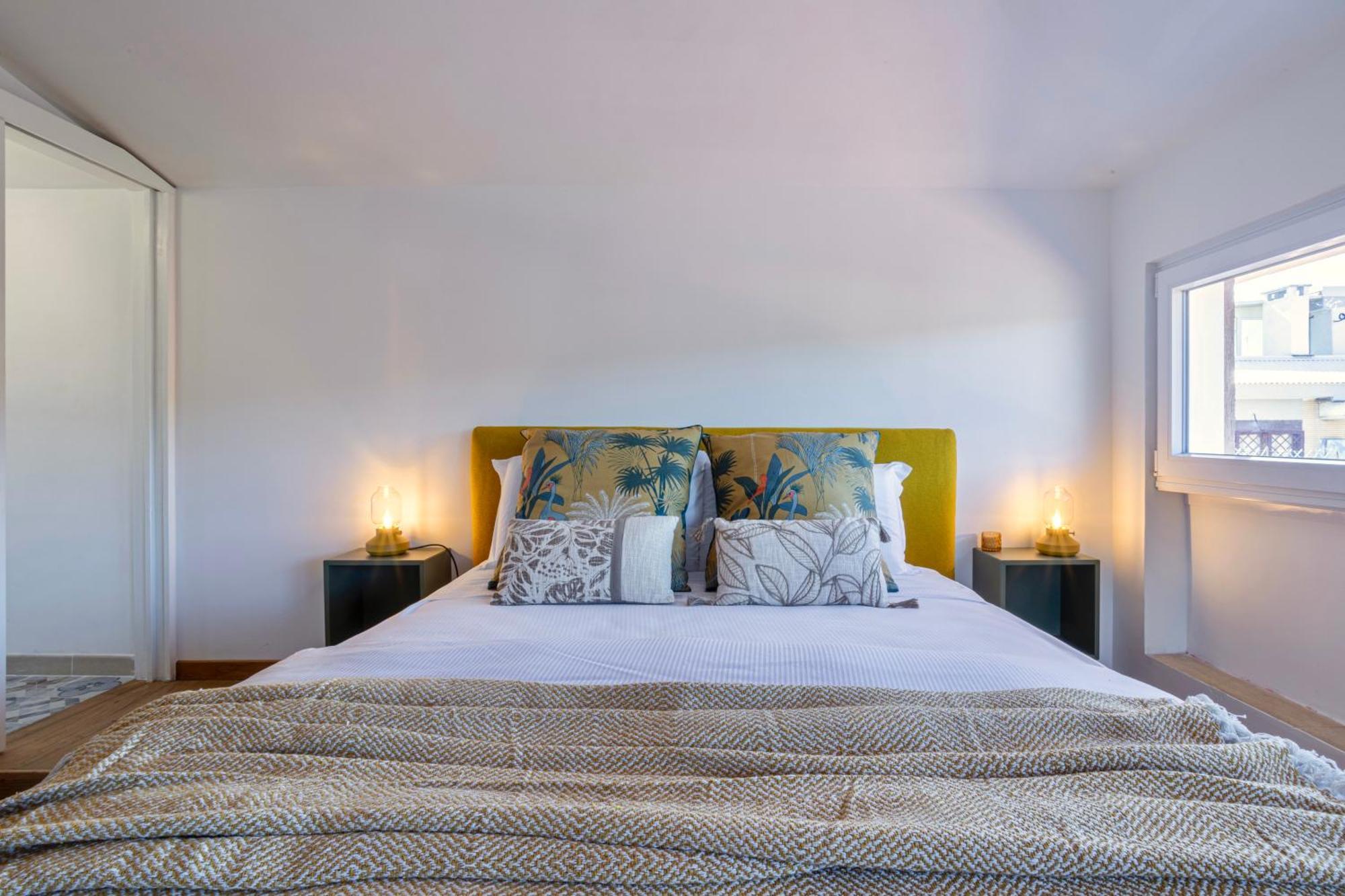 Isotta - Chic Flat With A Natural View Of * Rom